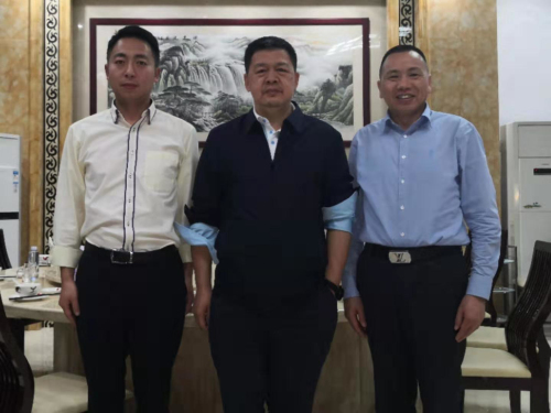 中紀(jì)委國(guó)際合作局郭松江局長(zhǎng)、人民日?qǐng)?bào)社馬海濤副總編親臨大道視察指導(dǎo)